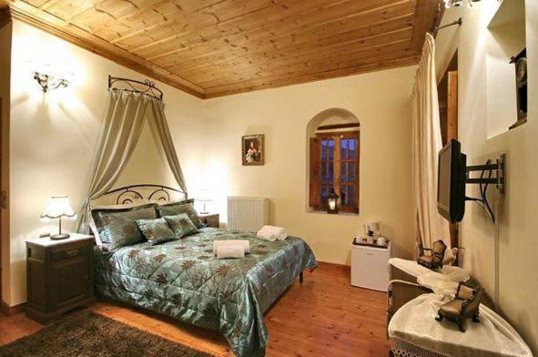 Archontiko Tis Zois Hotel Stemnitsa Phòng bức ảnh